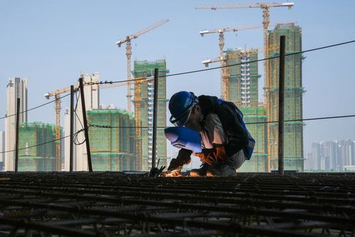 经济 江苏南京 疫情防控不松懈 工程建设不停歇